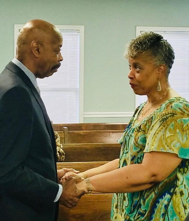 Rockdale Chief Magistrate Judge Aten continues courthouse weddings