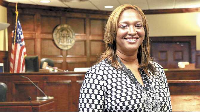 Solicitor Boston to present symposium featuring domestic violence