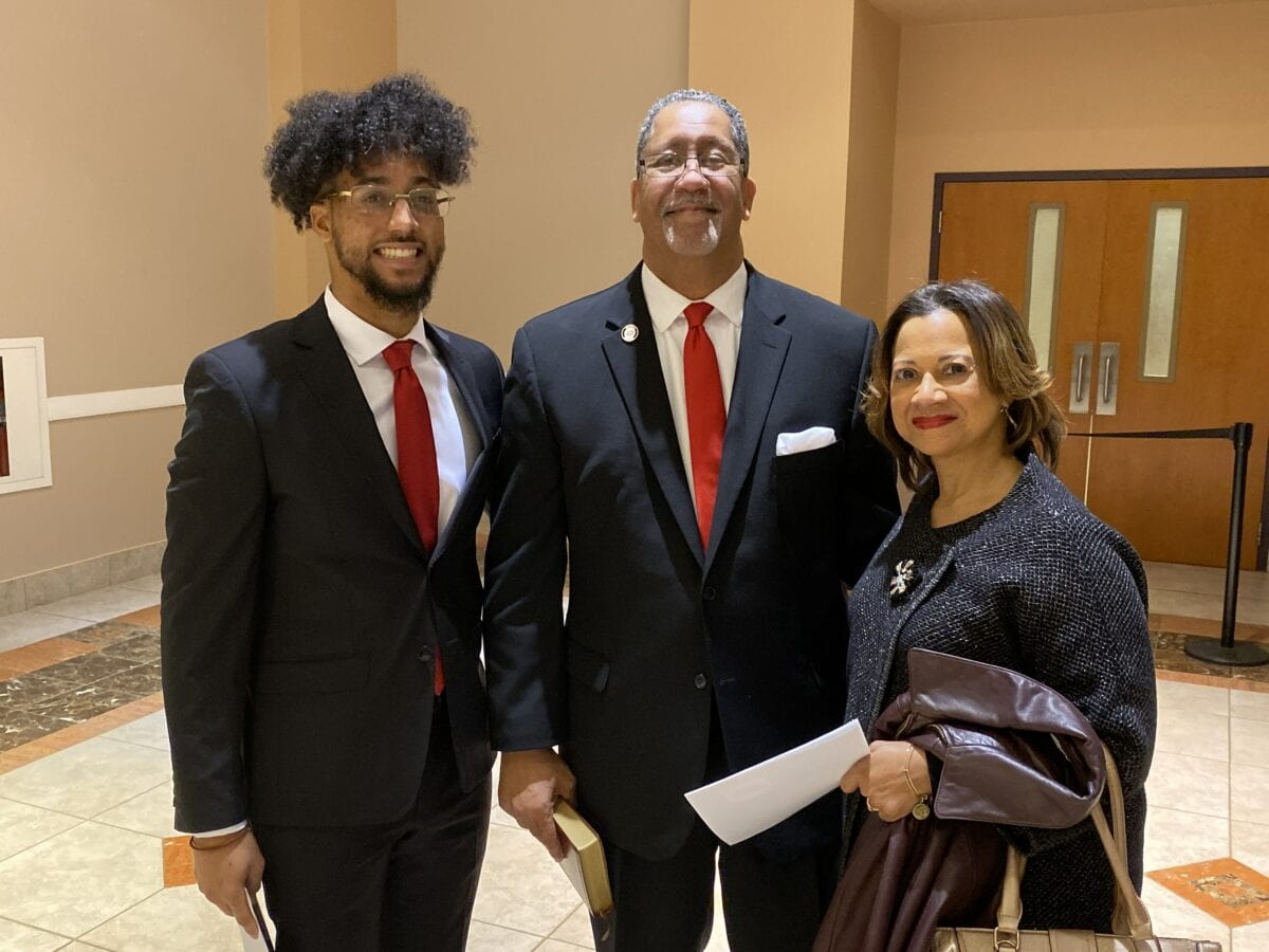 Stonecrest’s founder Jason Lary takes oath of office for second mayoral ...