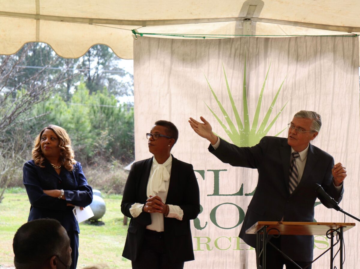 flat-rock-archives-reopening_amhaa-board-and-ed