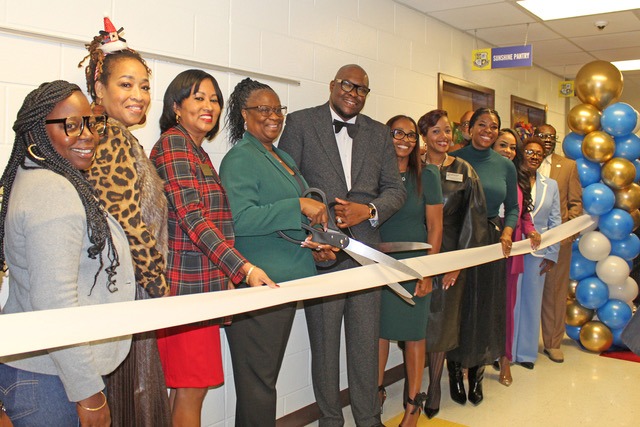 Rockdale County’s C.J. Hicks Elementary School opens on-campus, grocery store to assist students